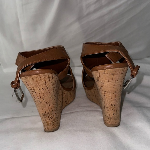 Le Chateau cork wedges - Picture 5 of 6